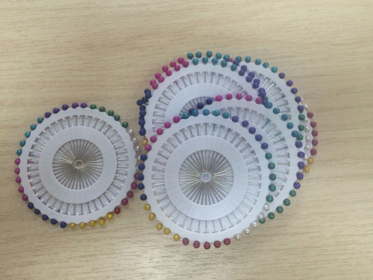 Булавки на круге (цветные, 40 штук)