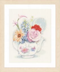 PN-0155692 Набор для вышивания LANARTE "Flowers in teapot"